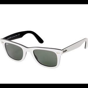 Ray-Ban Classic Wayfarer in White